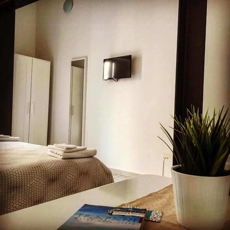 트라파니 Torrearsa 17 B&B 외부 사진
